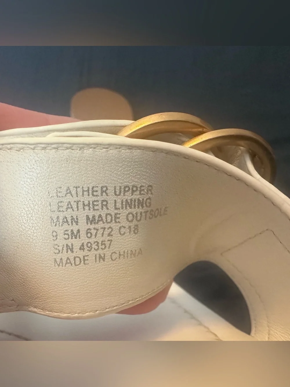 Tory Burch Marsden Ivory White Leather Flat Thong Sandals - Size 9.5